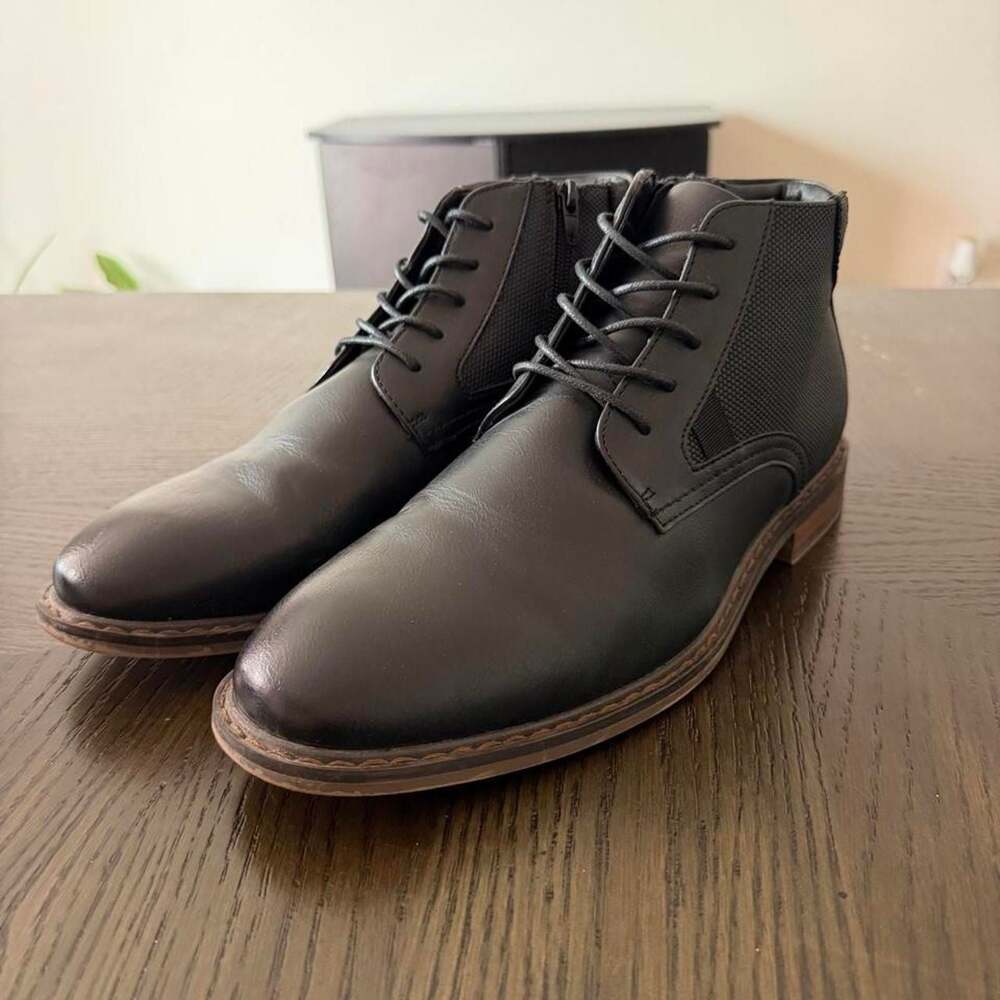 Curt & Larson Men's Black Lace-Up Chukka Boots Size 9.5W
